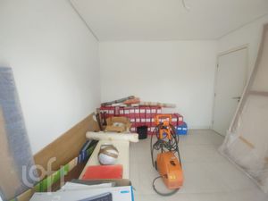 Image 31 - 807405