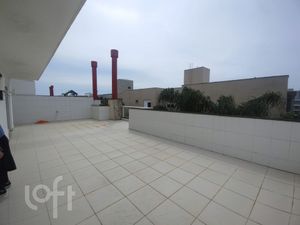 Image 24 - 807405