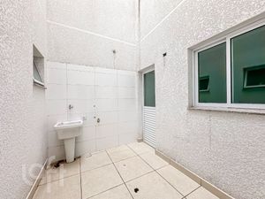 Image 19 - 807449