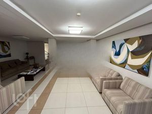 Image 22 - 807476