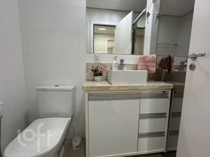 Image 10 - 807476