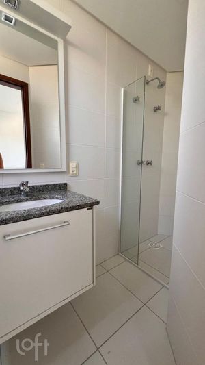 Image 14 - 807657