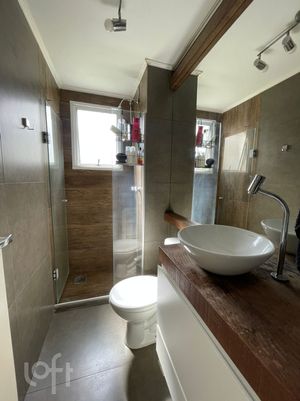 Image 9 - 807707