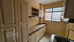 Image 42 - 807891
