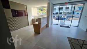 Image 4 - 807891