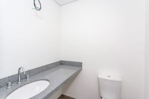 Image 30 - 807949