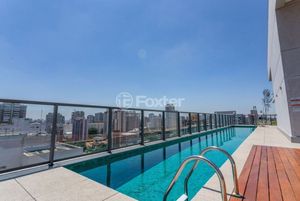 Image 35 - 807949