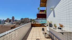 Image 4 - 807966