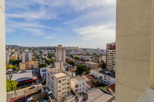 Image 17 - 807968