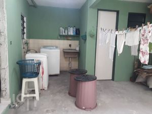 Image 16 - 808117