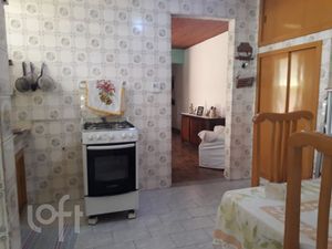 Image 9 - 808117