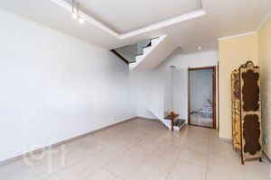 Image 3 - 808119