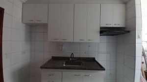 Image 5 - 808422