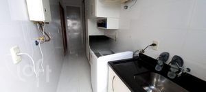 Image 9 - 808493