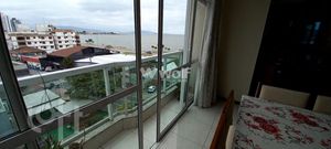 Image 3 - 808493