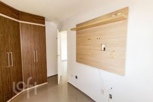 Image 9 - 808549