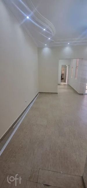 Image 1 - 808851