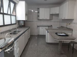 Image 3 - 808891