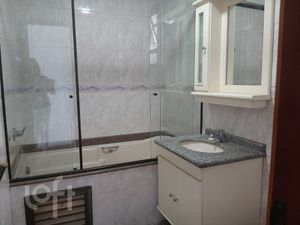 Image 18 - 808891