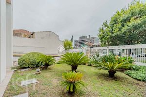 Image 32 - 808892