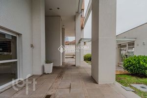 Image 33 - 808892