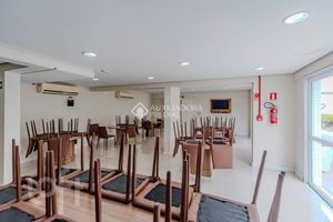 Image 31 - 808892