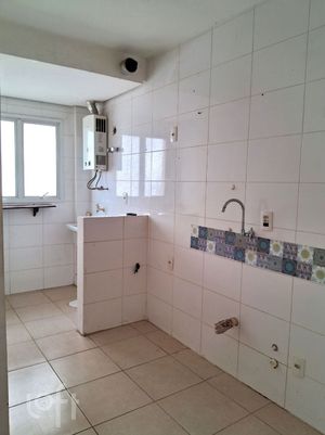 Image 5 - 808914