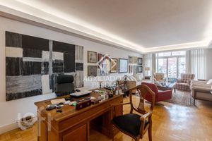 Image 6 - 808984