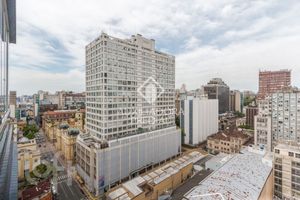Image 11 - 808984