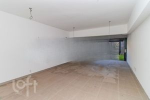 Image 32 - 809024