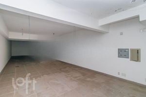 Image 34 - 809024