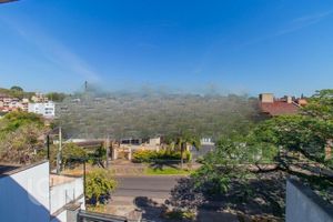 Image 8 - 809024