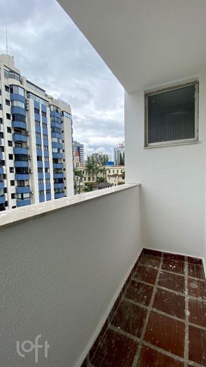 Image 14 - 809644