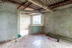 Image 27 - 809753