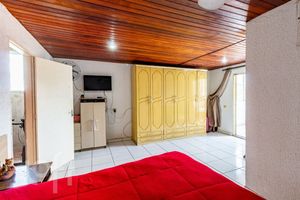 Image 15 - 809753