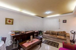 Image 2 - 809818