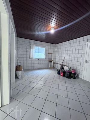 Image 8 - 809962