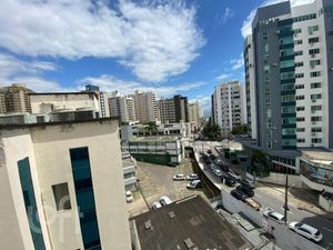 Image 49 - 809987