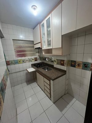 Image 30 - 810001