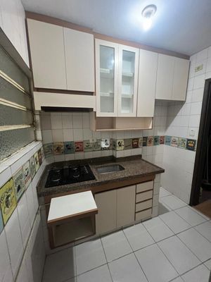 Image 21 - 810001