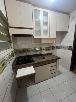 Image 28 - 810001