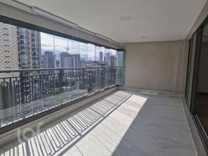 Image 20 - 810028