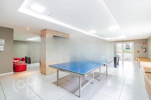 Image 30 - 810032