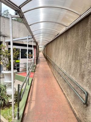 Image 7 - 810073