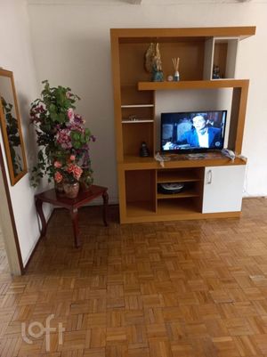 Image 8 - 810222