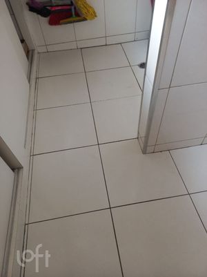 Image 7 - 810222