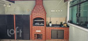 Image 19 - 810228