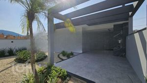 Image 1 - 810344