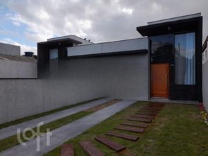 Image 6 - 810394