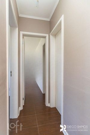 Image 5 - 810447